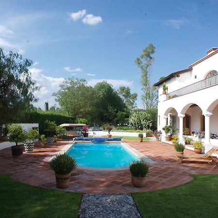 La Casona De Los Colibries El Pueblito  Esterno foto