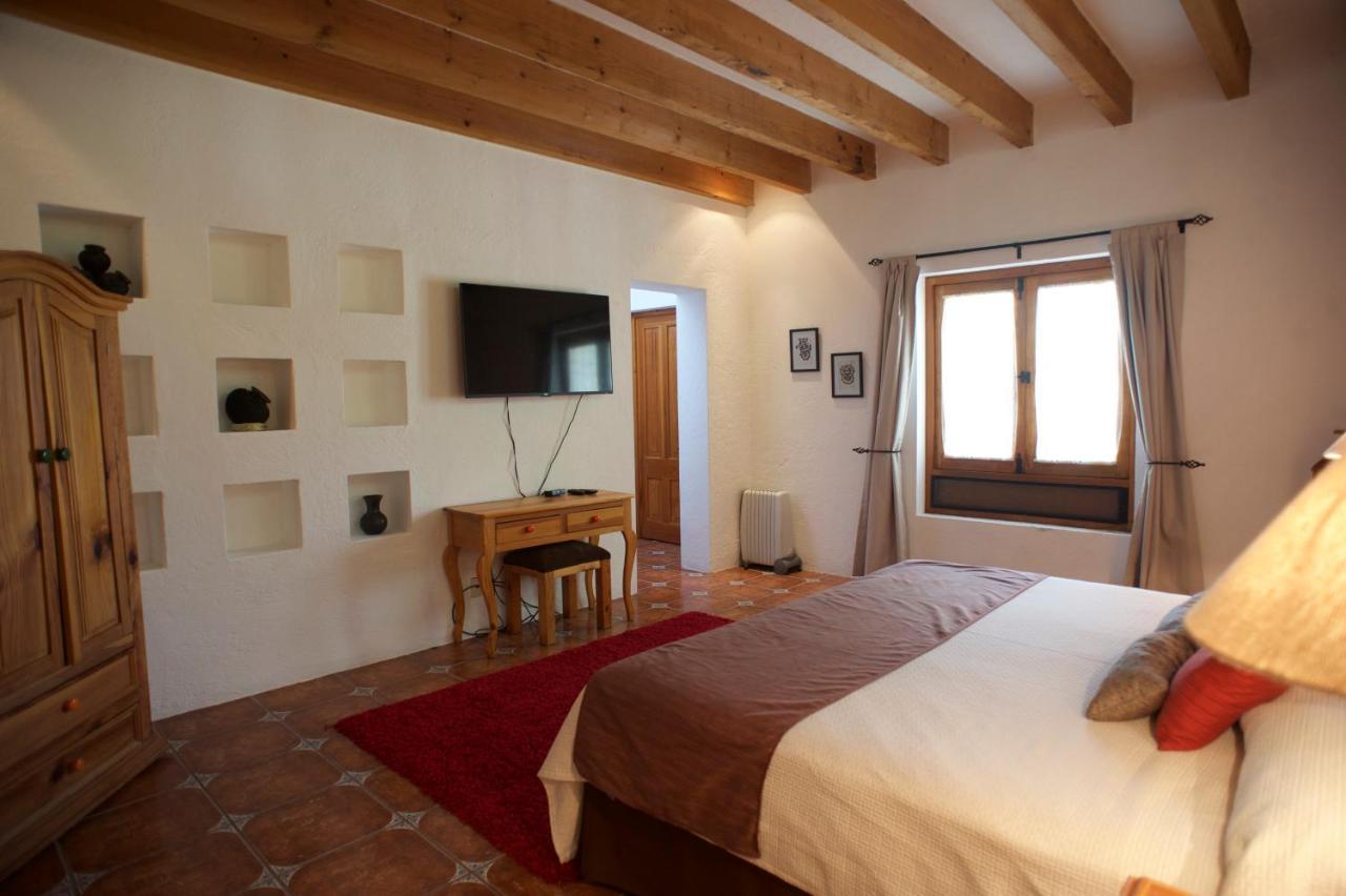 La Casona De Los Colibries El Pueblito  Esterno foto